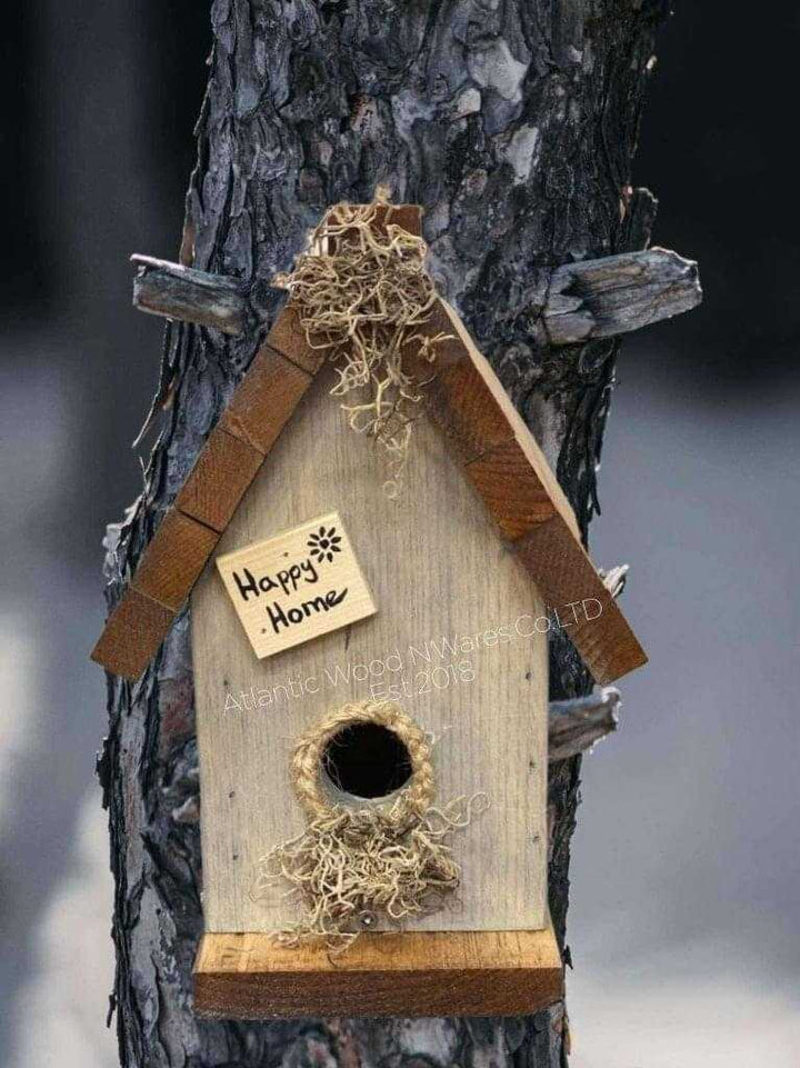 Birdhouses for Outdoor Use: Handcrafted Pine Homes for Birds