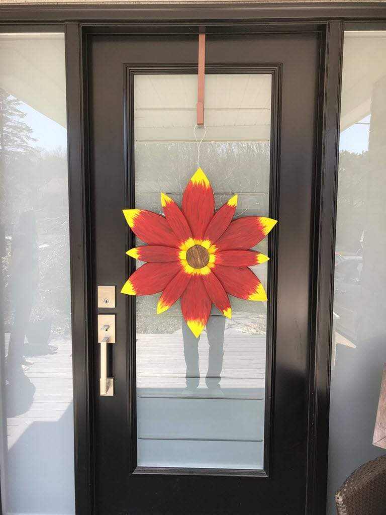 Exterior Door Decor Stunning Wooden Sunflower - 'Big Red'