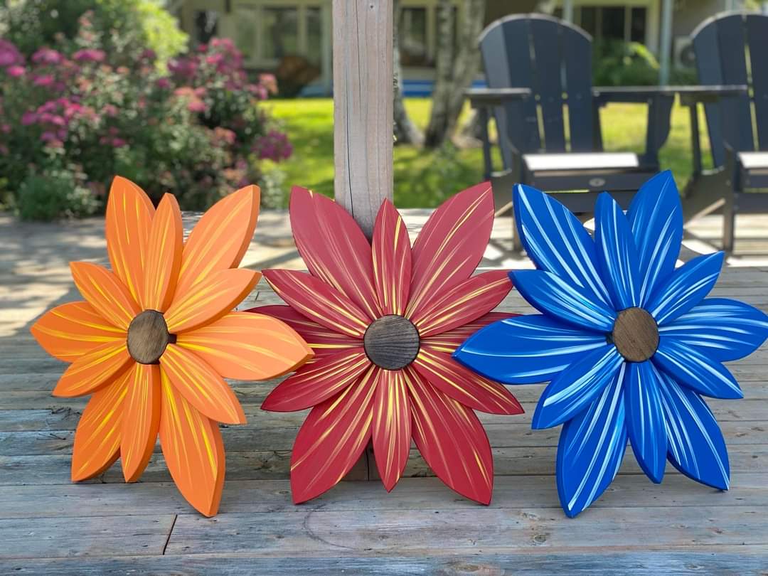 Wooden Flower Decor