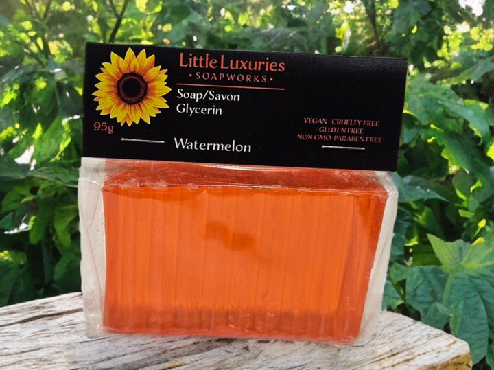 Watermelon-scented glycerin soap bar, paraben-free, moisturizing, 95g.