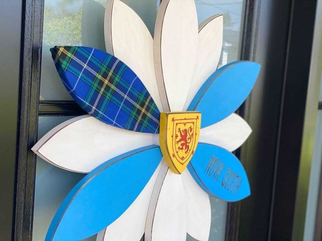 Atlantic Wood N Wares Home & Garden>Home Décor>Wall Decor>Wall Hangings Nova Scotia Wooden Flower: A Handcrafted Art Piece for Your Home