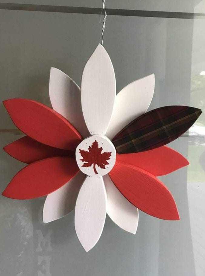 Atlantic Wood N Wares Home & Garden>Home Décor>Wall Decor>Wall Hangings Tartan 12 inch Celebrate Canada with our Handcrafted Wooden Flower Door Decoration CTF0002