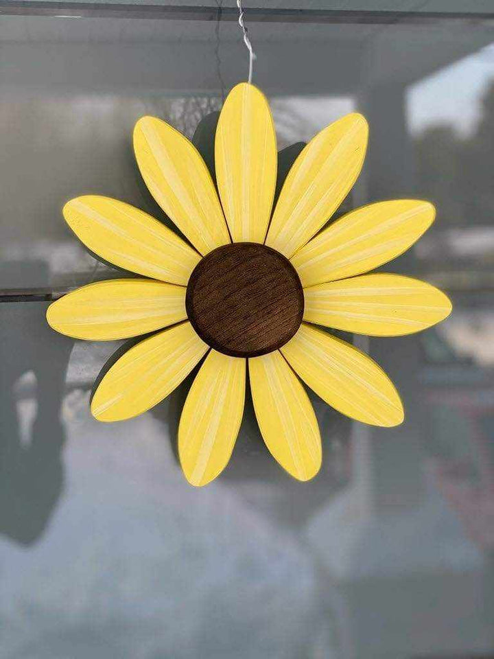 Atlantic Wood N Wares Home & Garden Small / Sofia Yellow Symbol of Hope: Sofia Daisy Handmade Art for Sale SDR001