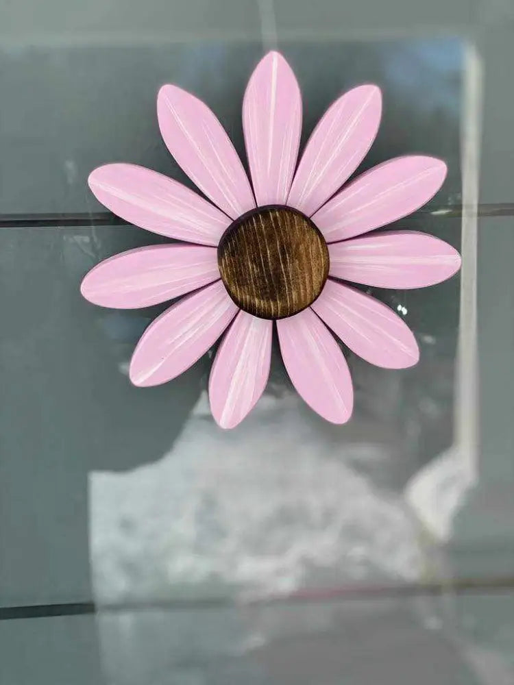 Hand-painted wooden pink daisy flower art supporting Sofia Daisy Campaign for children with congenital heart conditions in Canada